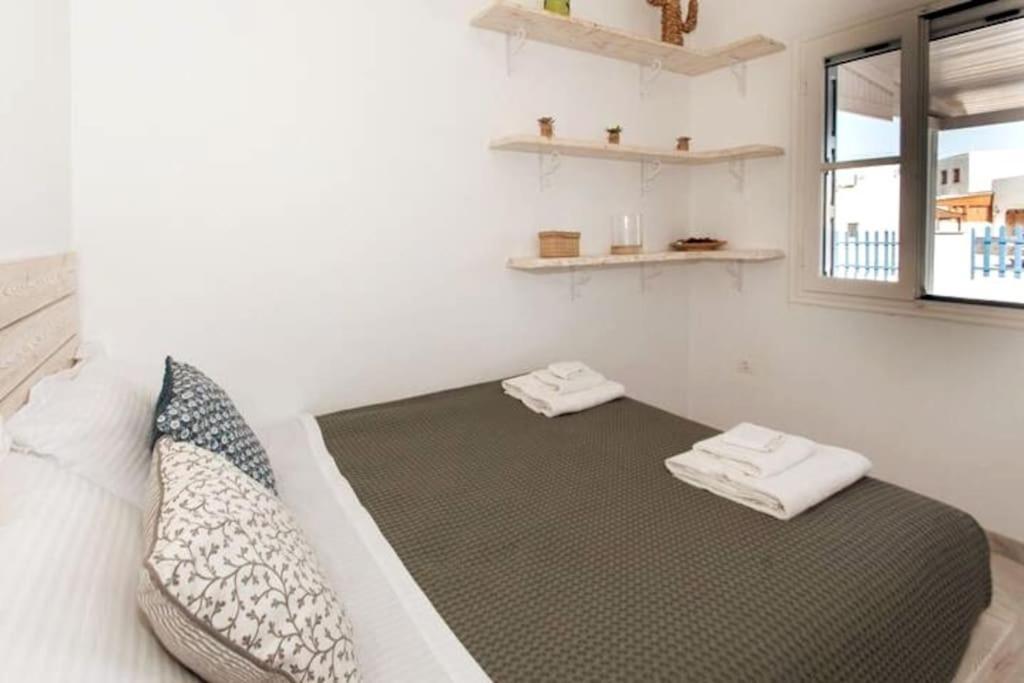 Zen Milos Green Apple Pollonia ภายนอก รูปภาพ
