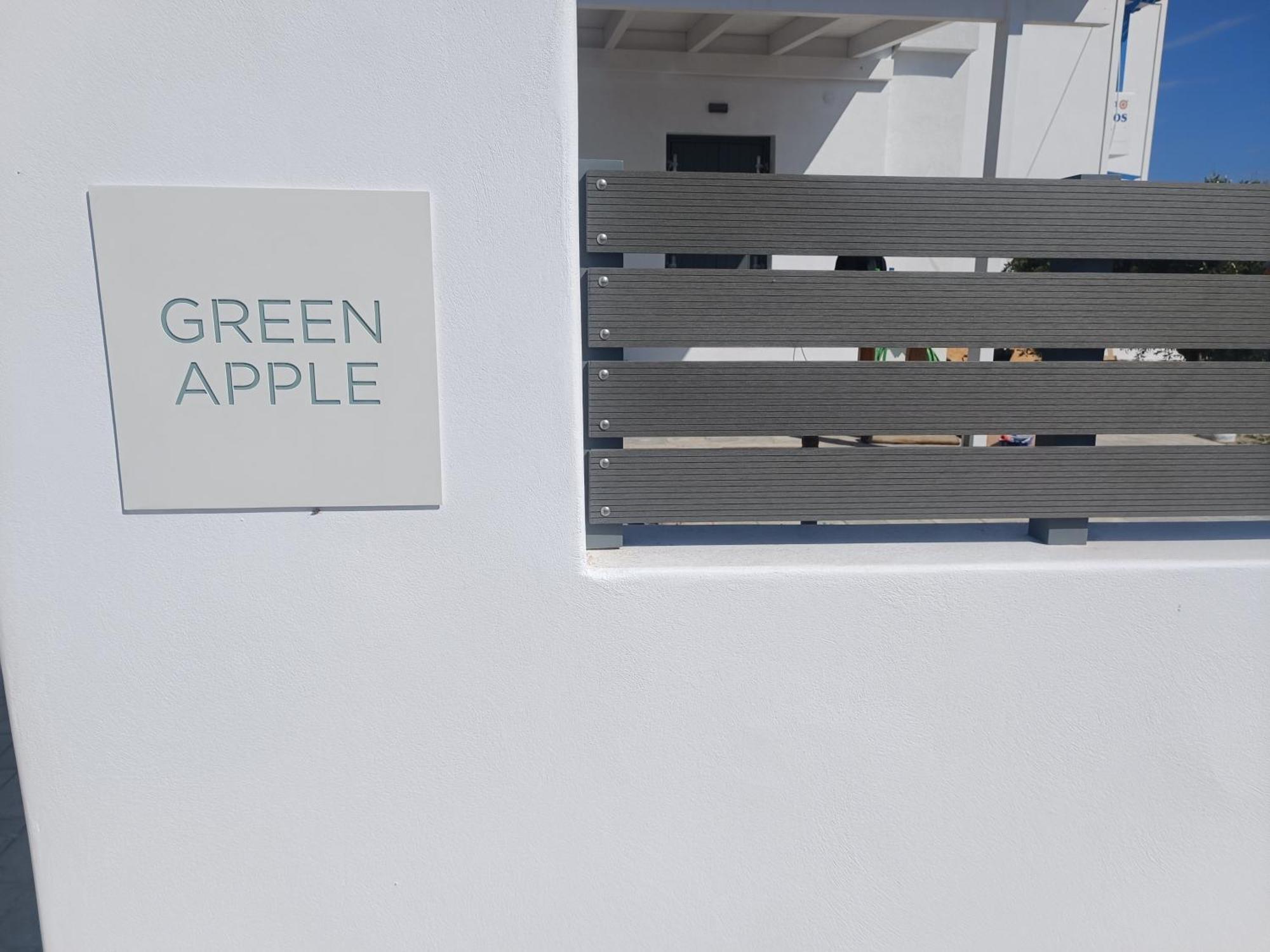 Zen Milos Green Apple Pollonia ภายนอก รูปภาพ